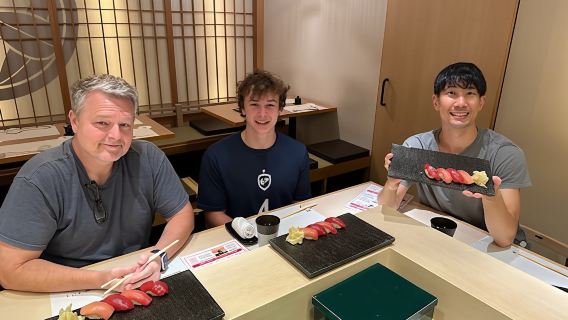 Tokyo night food tour in Shinjuku