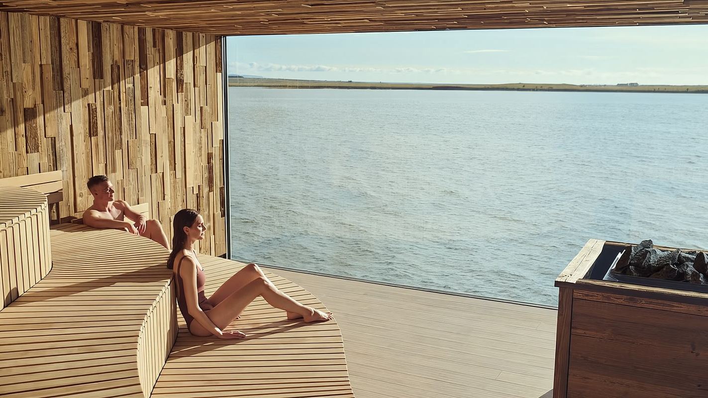 biglietto per le terme Sky Lagoon in Islanda [biglietti ufficiali + servizio di trasporto opzionale da/per Reykjavik]