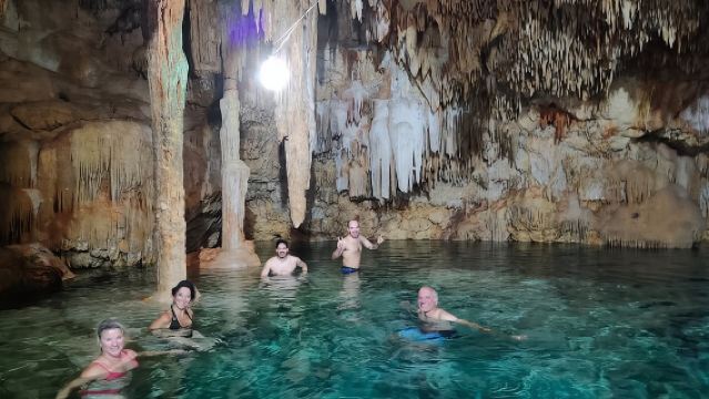 Chichen Itza, Private Cenote/Food Experience & the magic Izamal
