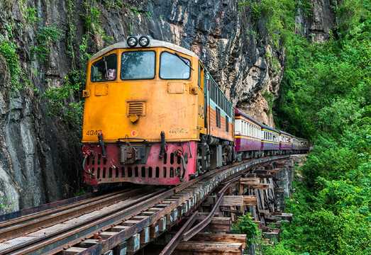[Private] Kanchanaburi Tour – Death Railway Train Ride + Erawan Waterfall + Elephant or Malika Option