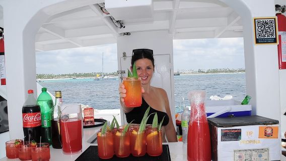 La migliore barca per feste solo per adulti con open bar