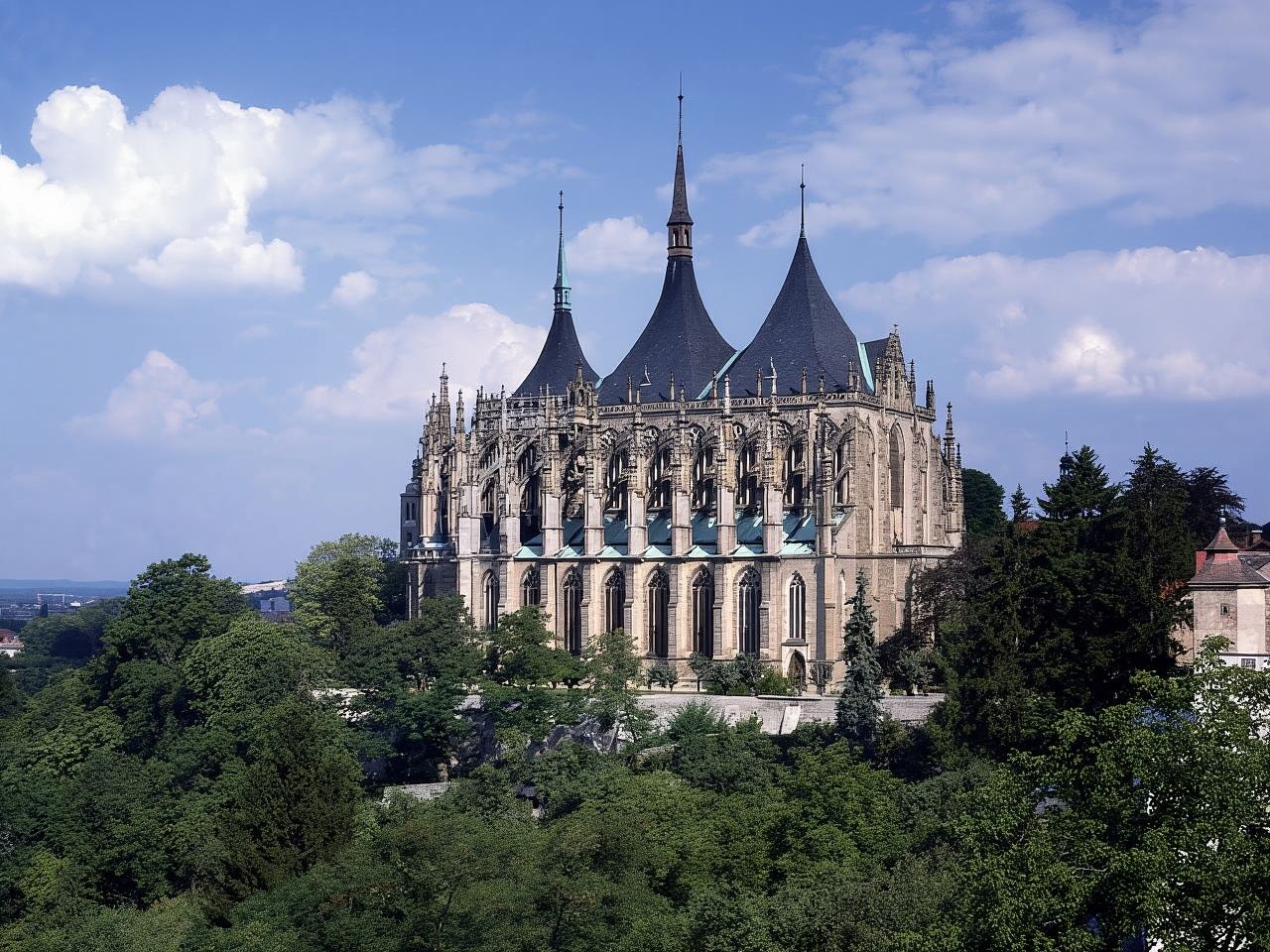 Kutná Hora da Praga – Chiesa delle Ossa e Santa Barbara