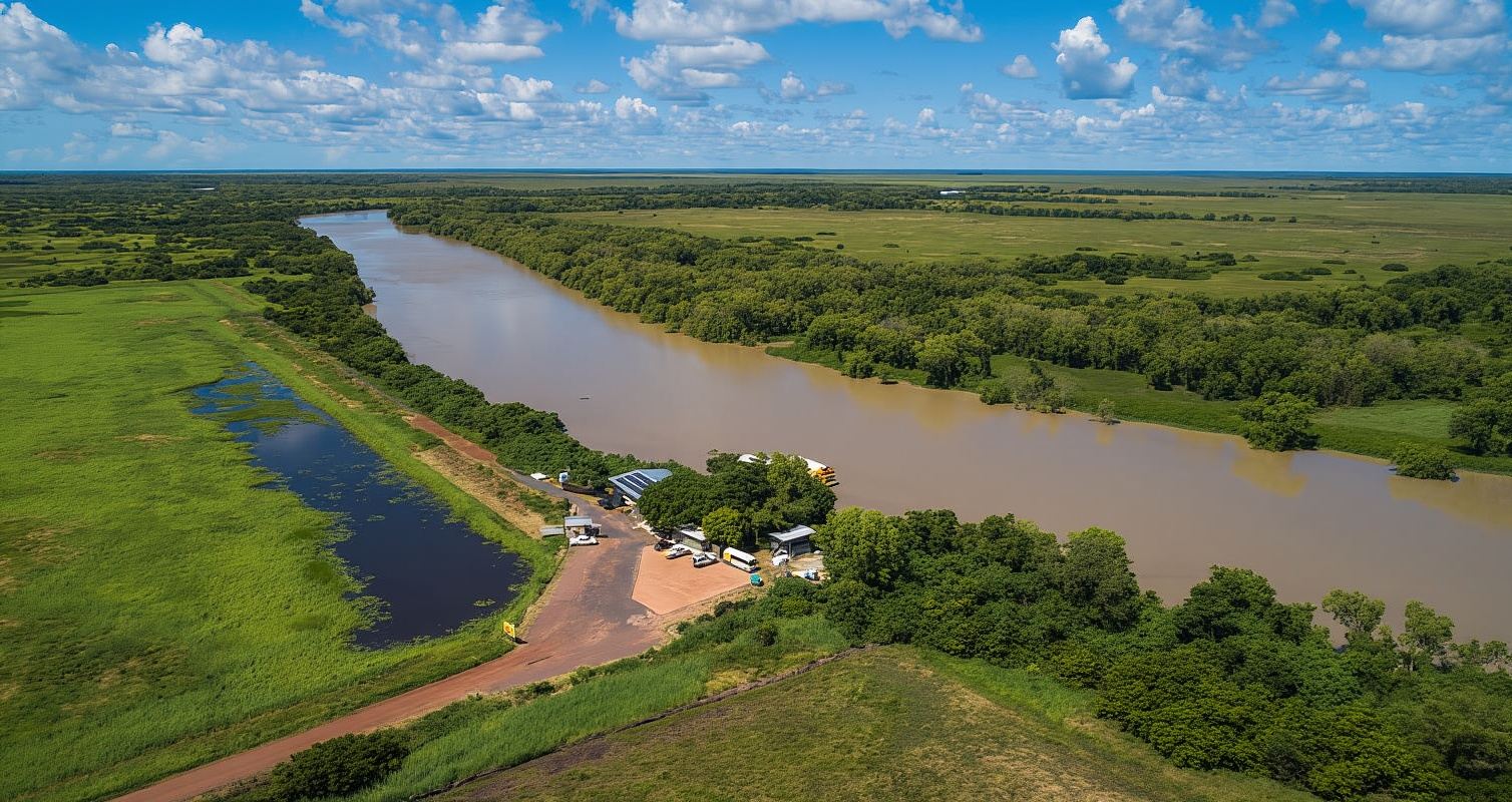 Darwin: Spectacular Jumping Crocodile Adelaide River Cruise