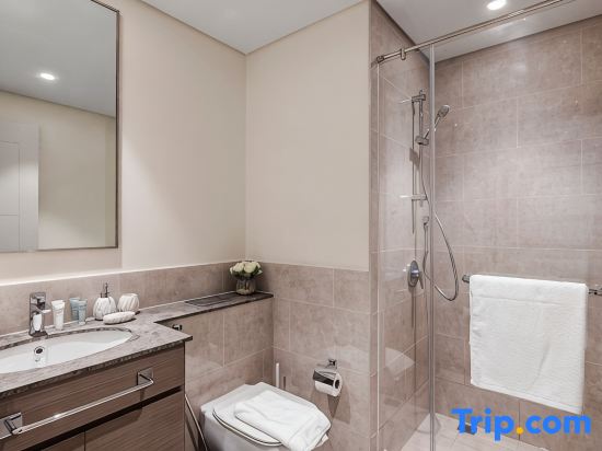 Cozy 1BR Retreat Near Dubai Mall & Burj Khalifa