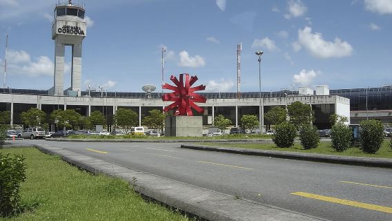 Airport Pickup OR Drop Off in Medellín Private Service
