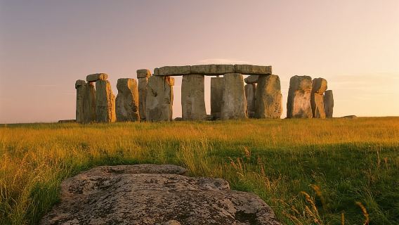 Stonehenge, Glastonbury and Avebury