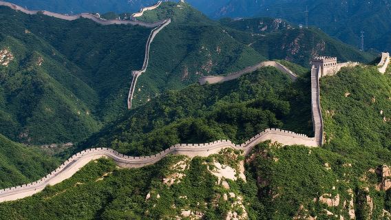 ทัวร์ส่วนตัวปักกิ่งไปยังกำแพงเมืองจีนปาต้าหลิงและหุบเขาหลงชิ่งพร้อมล่องเรือ