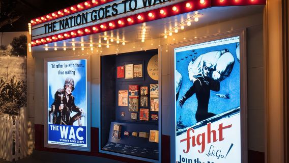 Pas Kampus Muzium WWII Kebangsaan serta Filem 4-D