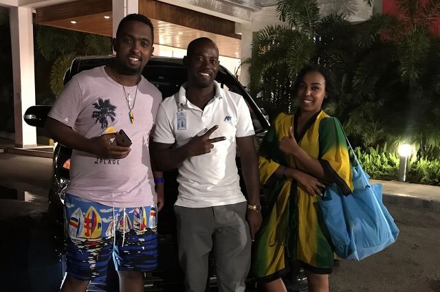 สำรวจไฮไลท์ทัวร์ชมเมืองมอนเตโกเบย์และช้อปปิ้ง