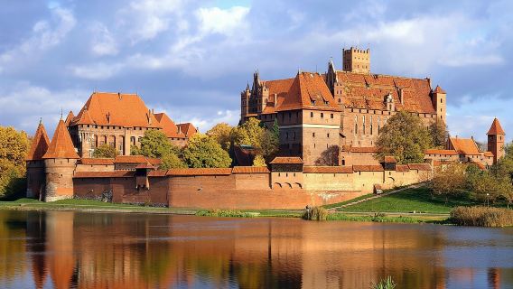 Malbork Castle and Westerplatte Tour with Lunch