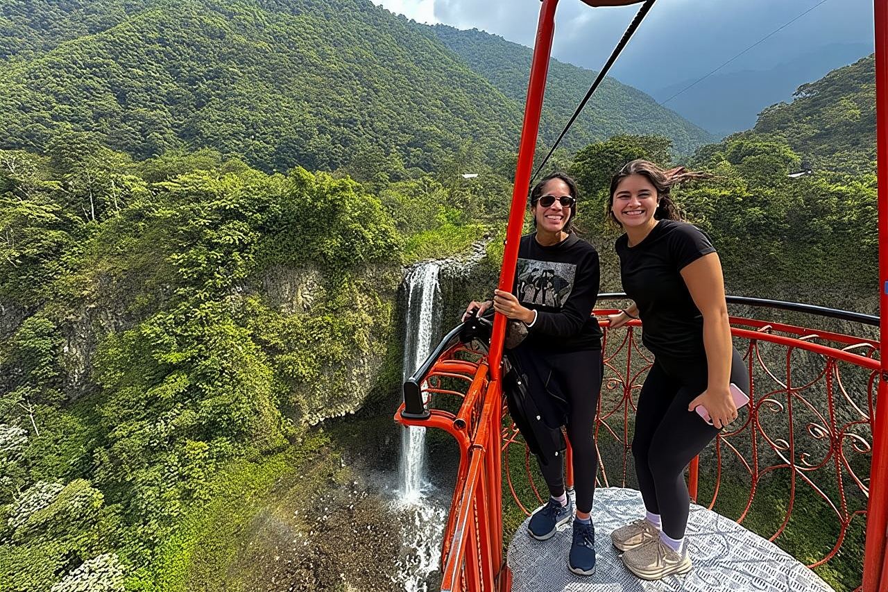 Ab Quito: Baños-Tour – Eintrittsgelder und Mittagessen inklusive
