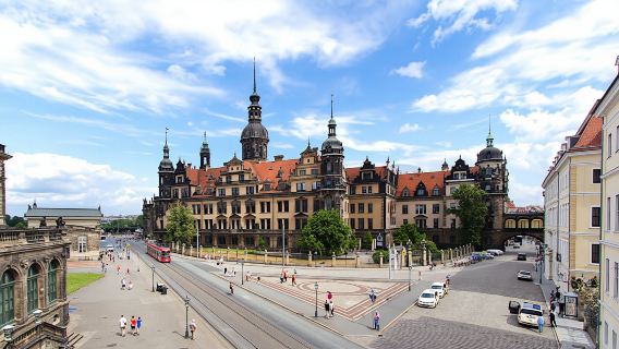 Dresden city tour with Residence Palace visit