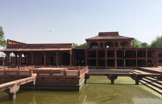 從阿格拉到齋浦爾（含法特赫布爾西格里）的私人接送服務