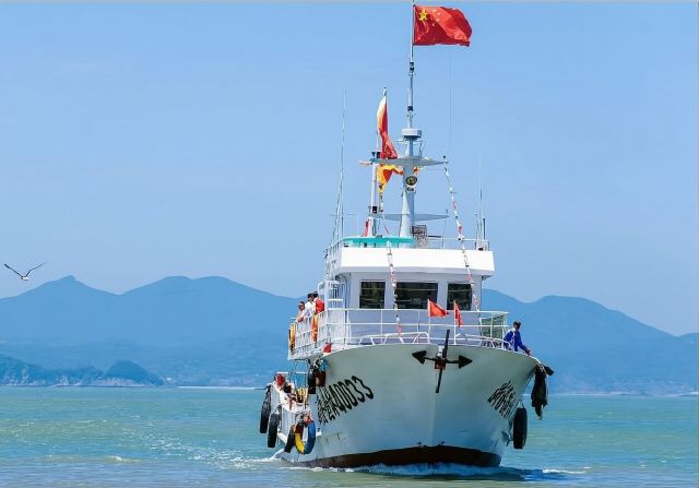 浙江舟山朱家尖出海捕魚【海上觀光+拖網捕魚+捕獲的海鮮歸客人】