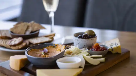 Queenstown: Lake Whakatipu Boat Trip