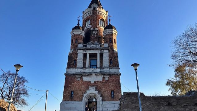 Tour en patinete eléctrico por Zemun