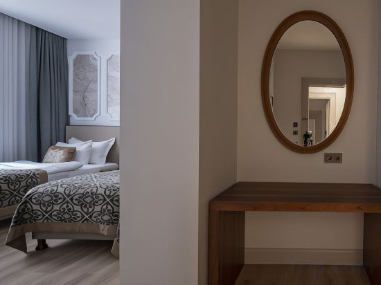 Akka Suites Taksim-Special Class Room Type - Standard No View Double Room Twin