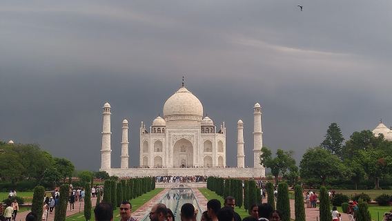 Taj Mahal Private Tour from Delhi