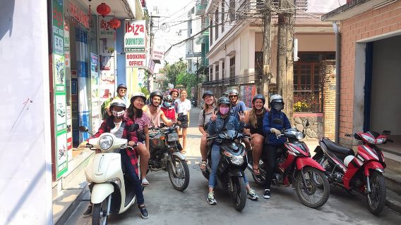 Hue History & Hidden Spots: Curated City Tour with Local Insights