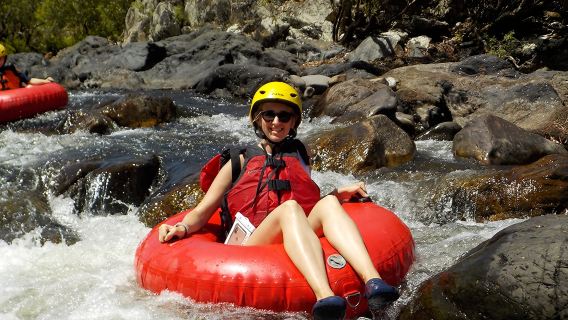 Excursión de medio día de rafting en el río Malgrave de Cairns