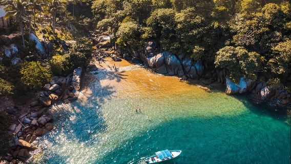 Tuyến đường mòn trọn ngày đến 6 bãi biển ẩn, Colomitos và lặn biển