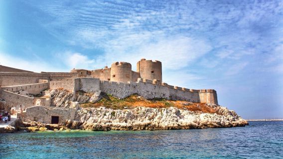 法國馬賽一日遊-伊夫島+老港-守護聖母聖殿【中文包車自由行】