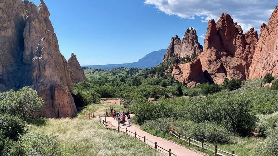 Manitou Springs: Garden of the Gods E-Bike Tour