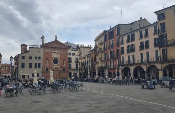 意大利威尼斯來回-帕多瓦斯克罗威+帕多瓦大學-中文包車一日遊