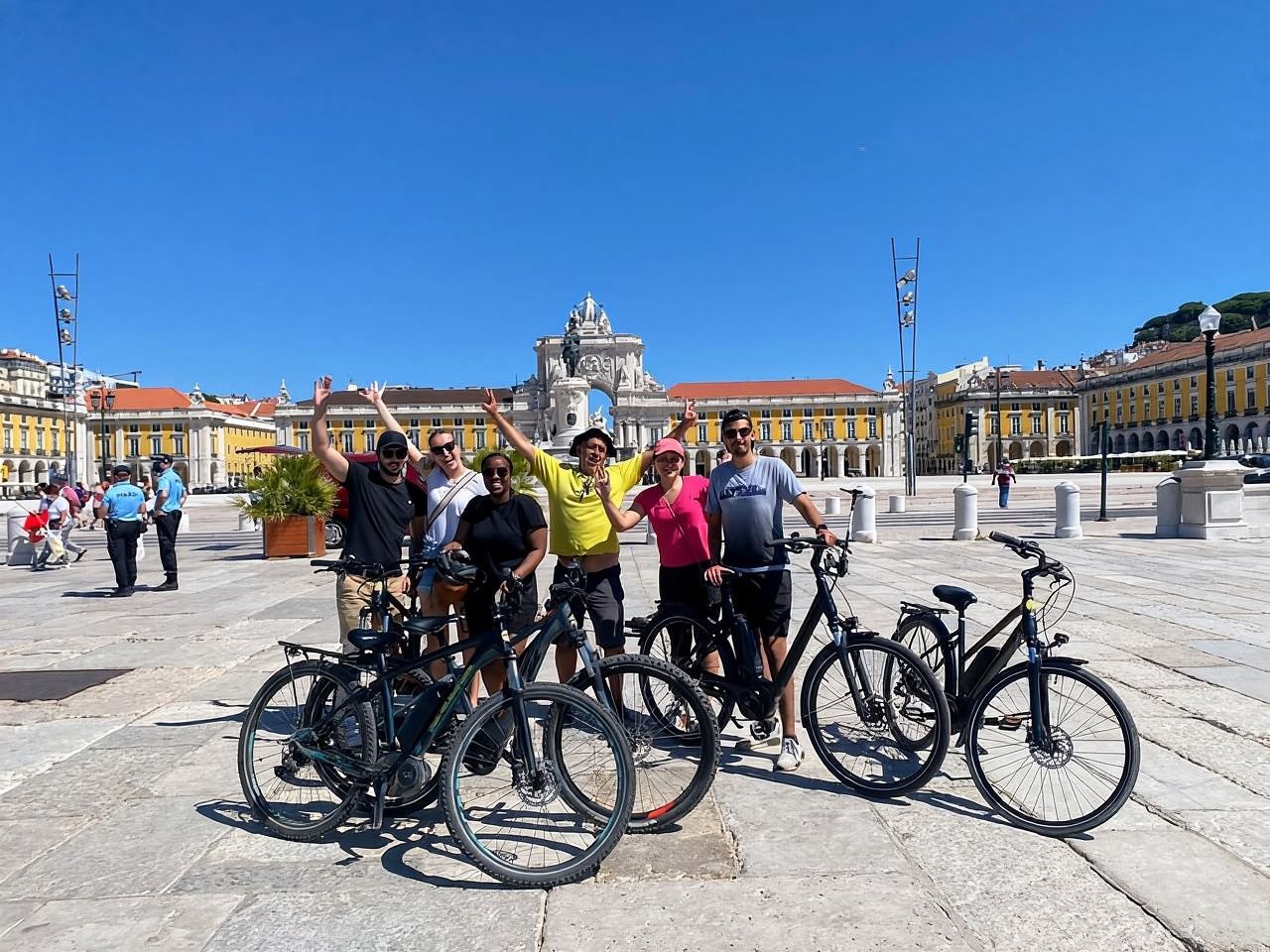 Lisbon: Bike Tour From City Center to Belem