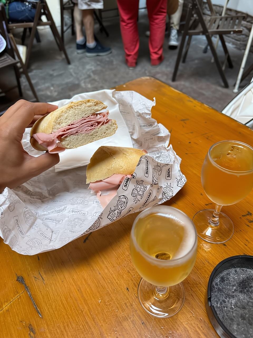 Bologna: Walking Food Tour and Highlights with a Local Guide