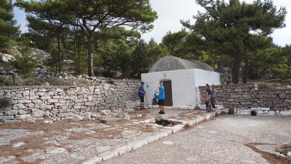 Rhodes: Lawatan Kembara ke Puncak Akramitis dengan Foto