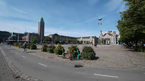 Helsinki: Bus Tour with Audio Guide