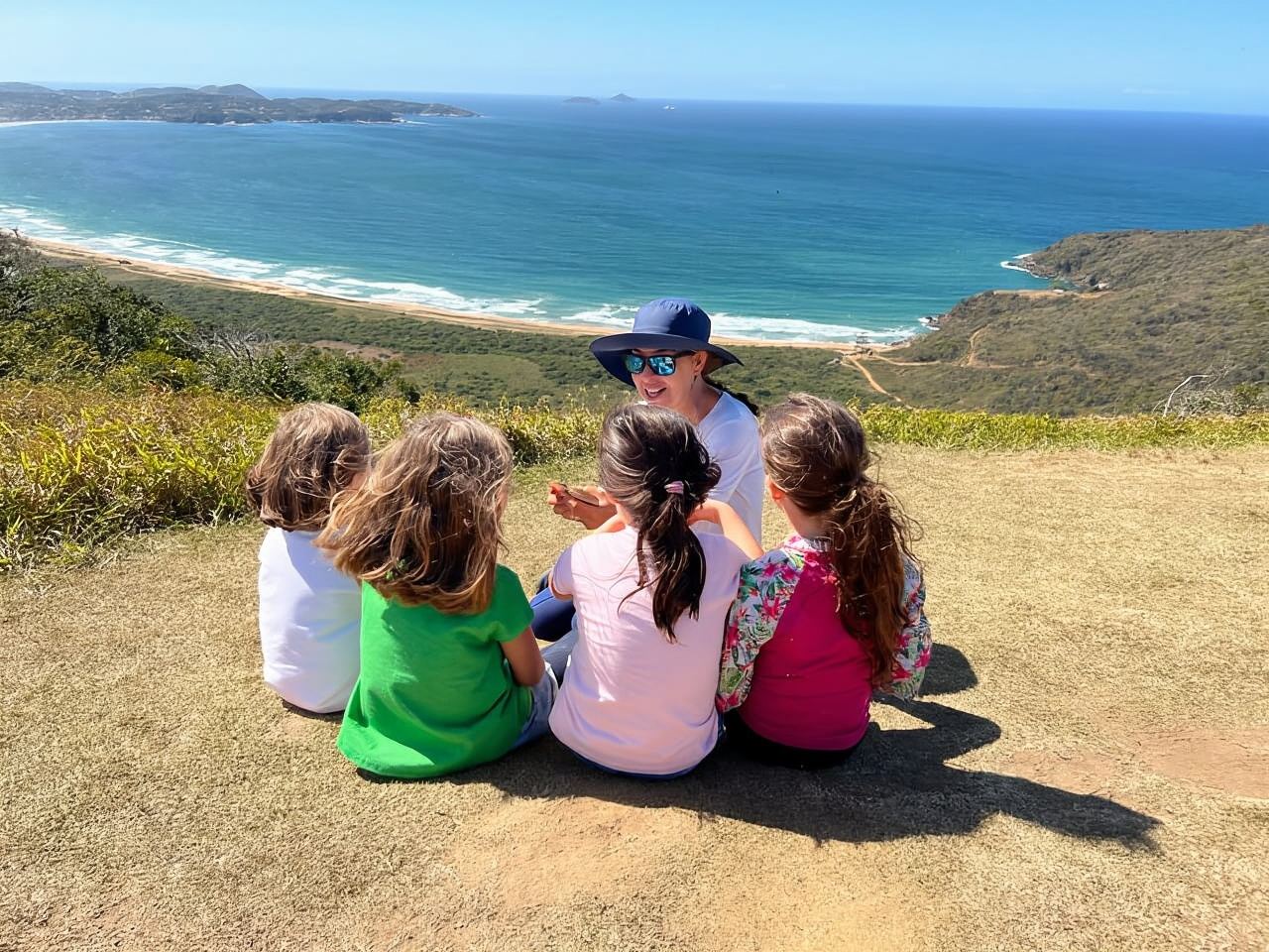 Explora el Camino de Emerências y José Gonçalves en Búzios