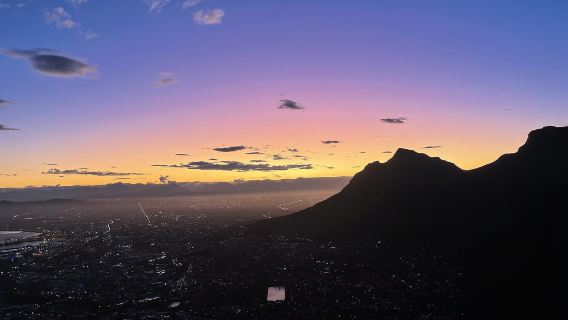 Ciudad del Cabo: Excursión guiada al amanecer y al atardecer en Lion's Head