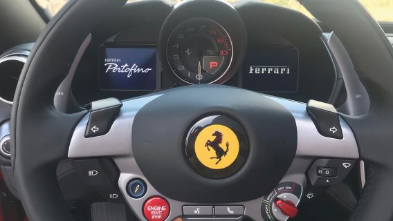 Maranello: Prova su strada Ferrari Portofino