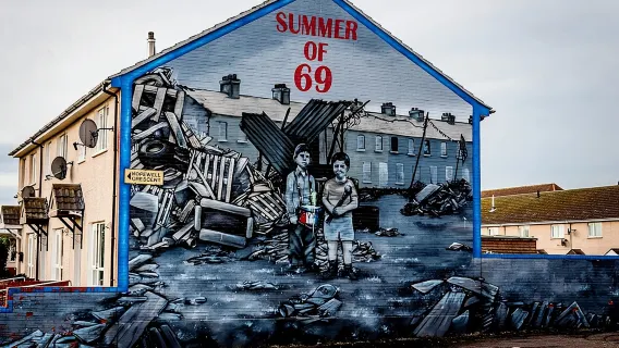 Private Black Taxi Belfast City Tour