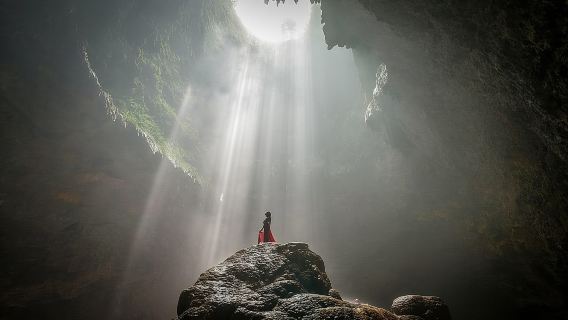 1 day Yogyakarta Tour Jomblang cave and Pindul Cave tubing