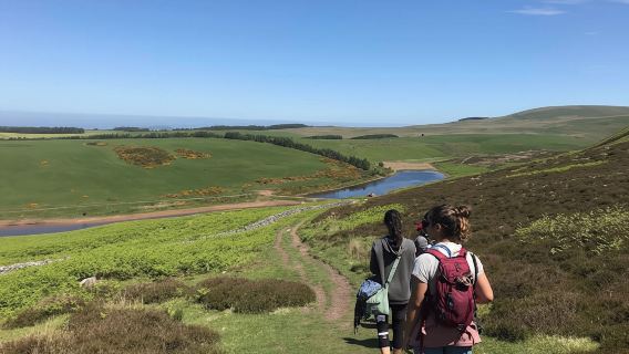 Private Edinburgh walking tour - See stunning landscapes and views with a local