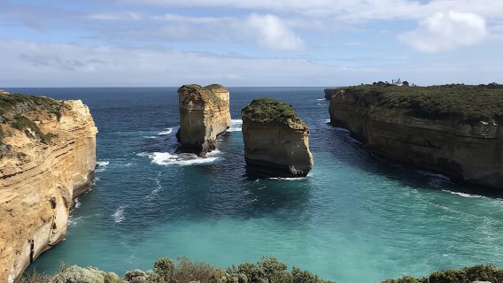 Great Ocean Road reverse itinerary tour from Melbourne