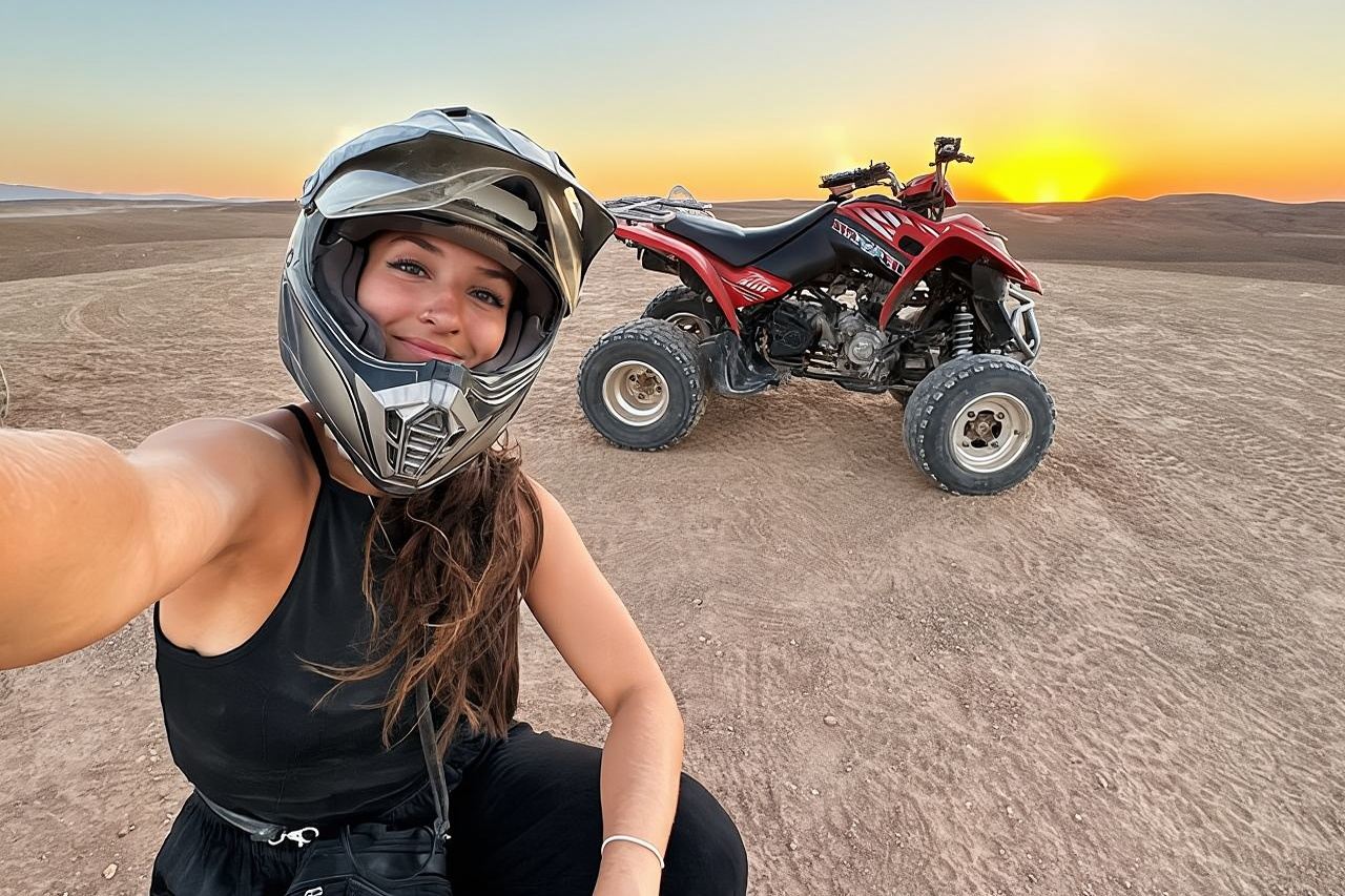 Agafay Desert experience : Dinner, Shows & Adventures option