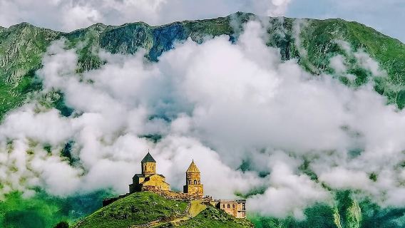 Magical Kazbegi Gudauri & Ananuri DayTrip GuidedTour from Tbilisi