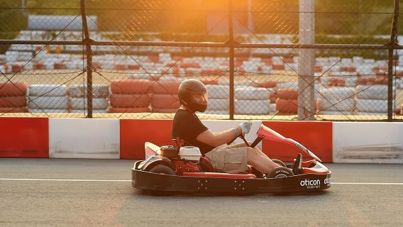 Đua xe go-kart tại Port City
