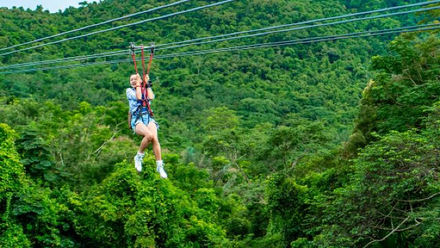三亞呀諾達熱帶雨林一日遊丨含門票+雙程纜車丨黎家宴丨踏步戲水