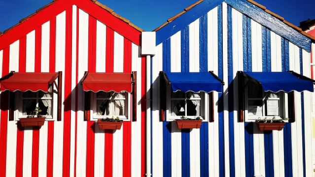 Porto to Lisbon Up to 4 Stops: Aveiro, Nazare, Fatima & Obidos