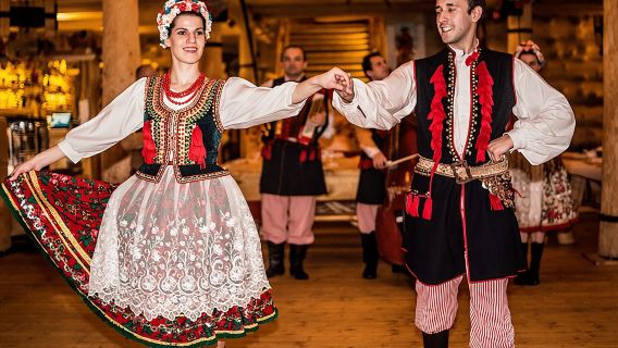 Polish Folk Show and Traditional Dinner