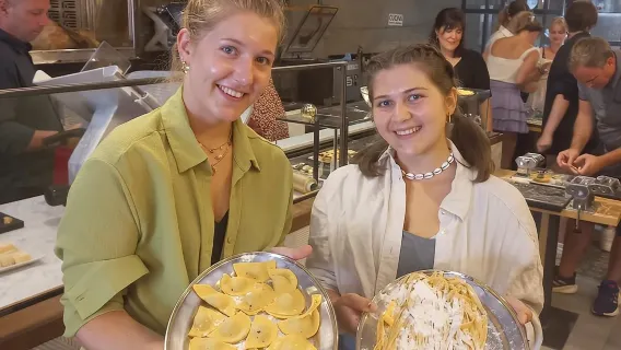 Sorrento Pasta & Tiramisu-matlagningsklass med vin - Cooking Italy