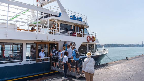 Lissabon: Tejo-Flusskreuzfahrt mit Begrüßungsgetränk