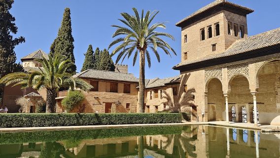 Alhambra VIP Experience