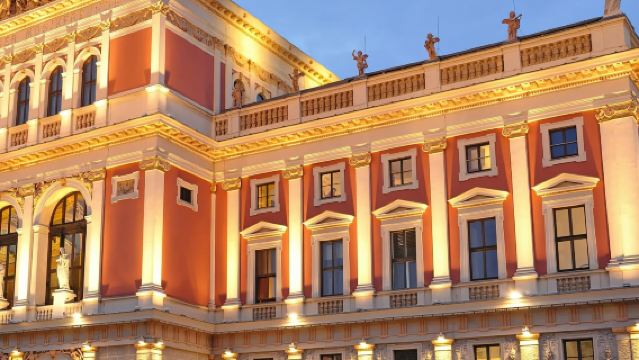 奧地利維也納斯蒂芬大教堂+霍夫堡【中文專車包車出行】