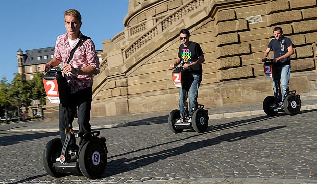 Segway 導覽之旅：舊市政廳、水塔與宮廷花園